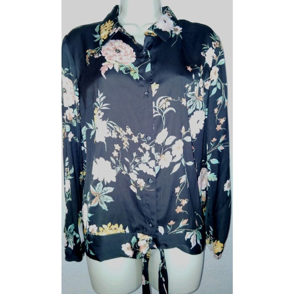 LC Lauren Conrad Tops - Lauren Conrad Medium Long Sleeved Button Up Black Floral Blouse